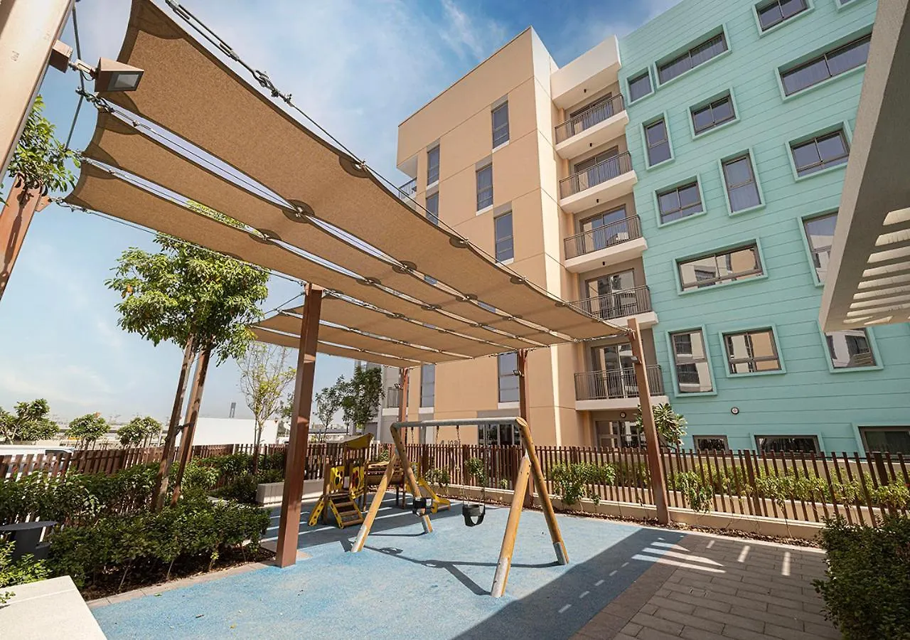 Apartment The Pearl By Blue Cloud Holidays Dubai