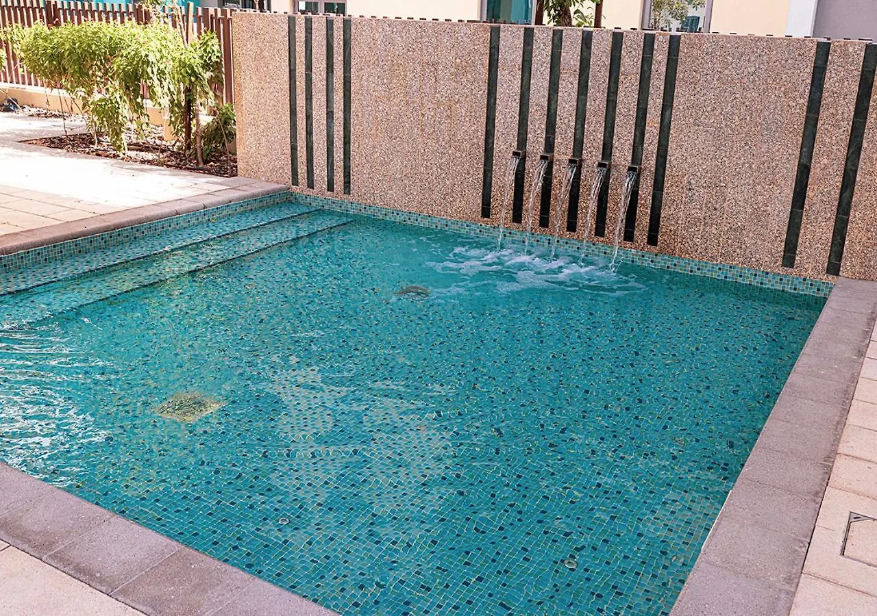 The Pearl By Blue Cloud Holidays Dubai 0*,