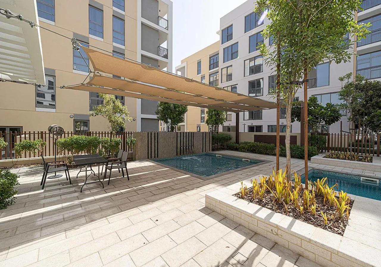 The Pearl By Blue Cloud Holidays Dubai Apartment
