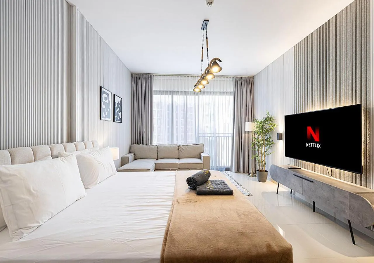 The Pearl By Blue Cloud Holidays Dubai United Arab Emirates