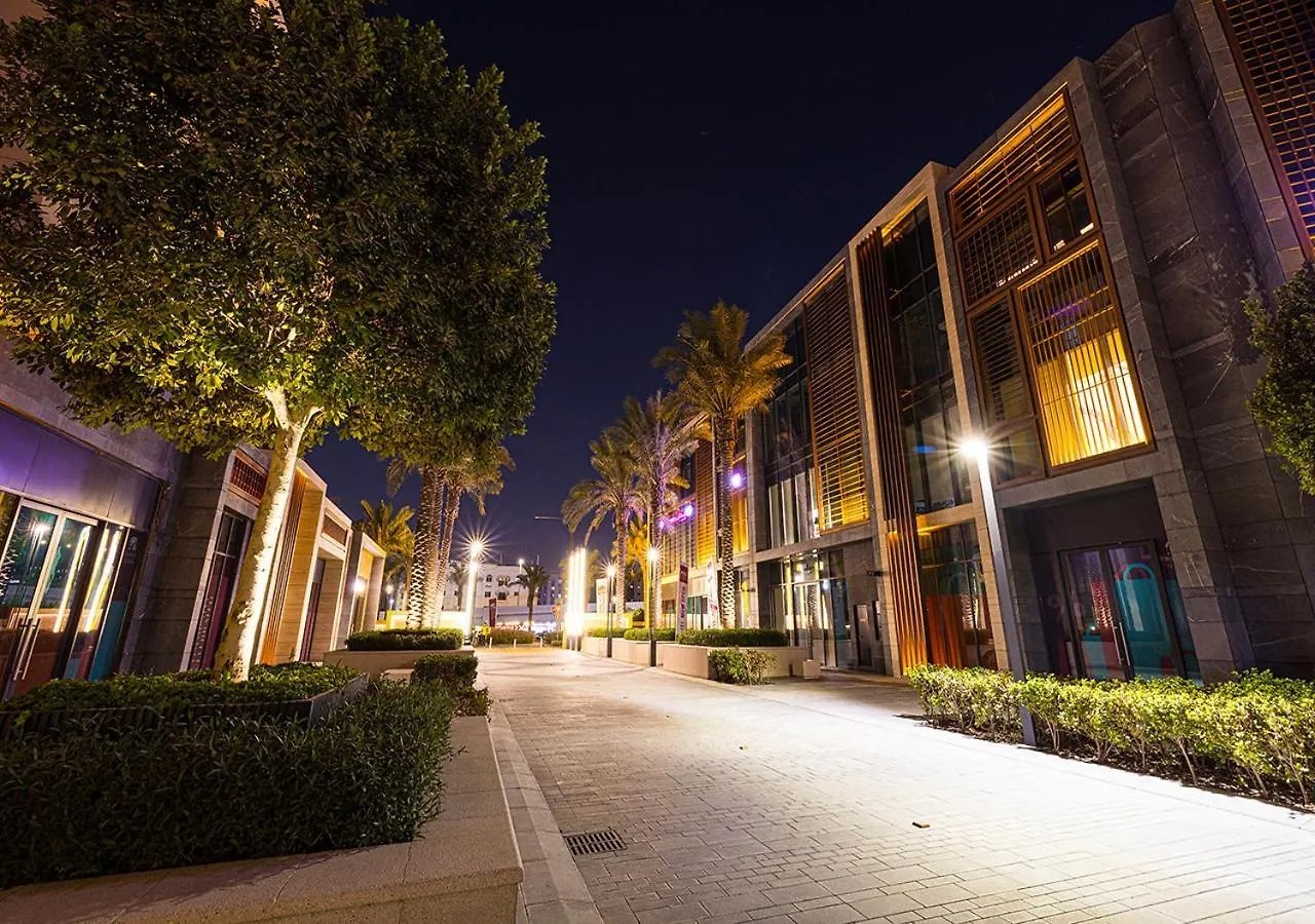 Apartment The Pearl By Blue Cloud Holidays Dubai